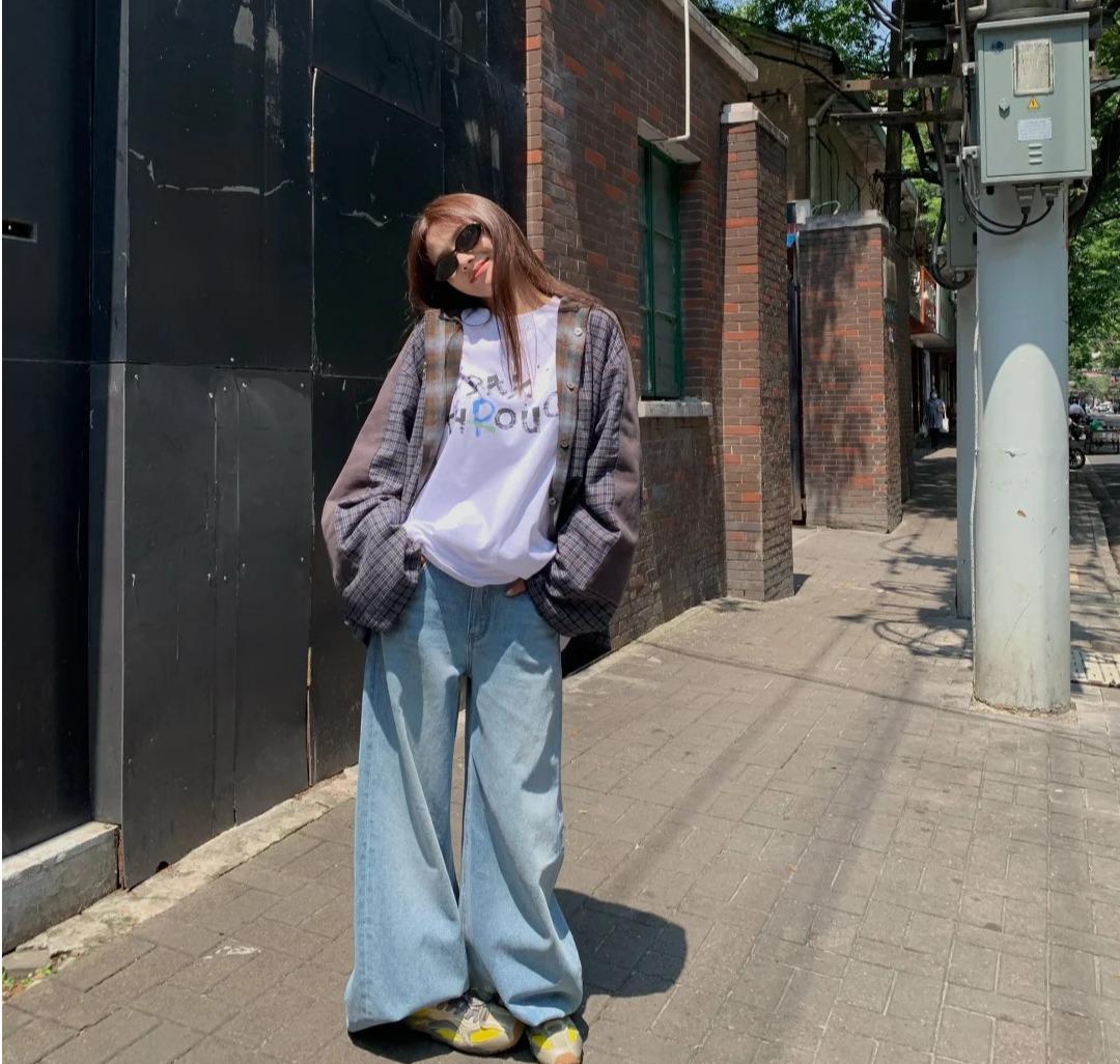 High Skater 宽松牛仔裤