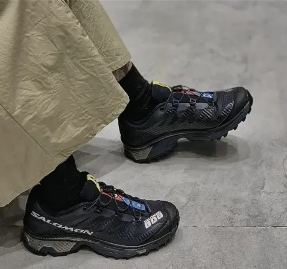 Salomon XT-4 OG 运动鞋