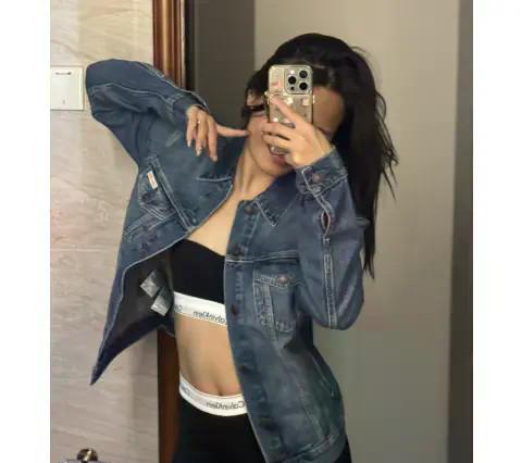 Cropped 短牛仔夹克 拉链款