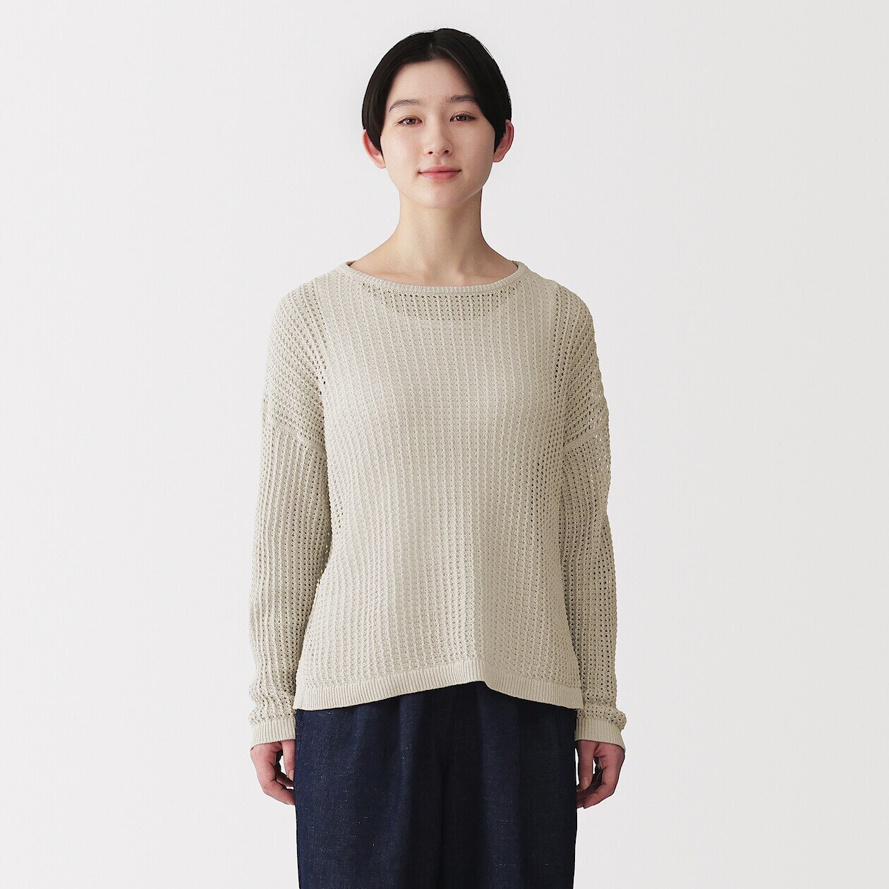 女士混合亚麻镂空毛衣