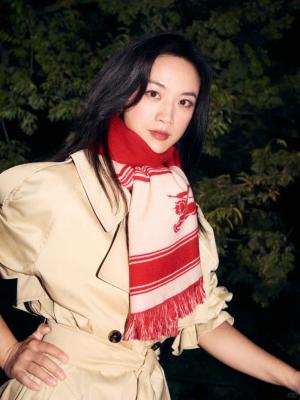 提花流苏边围巾