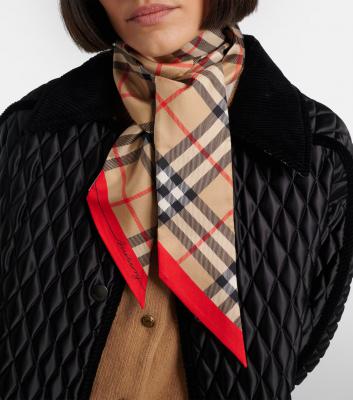 Burberry 格纹真丝围巾