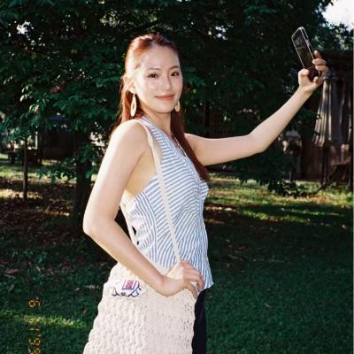 条纹V领棉混纺吊带上衣