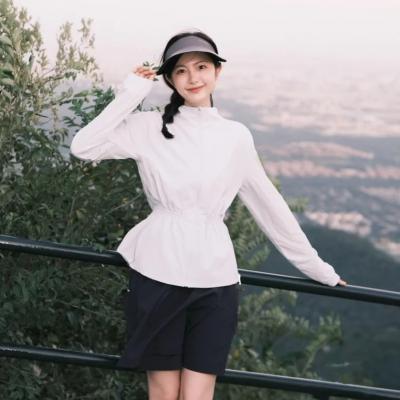 Lululemon 抽绳收腰防晒跑步夹克