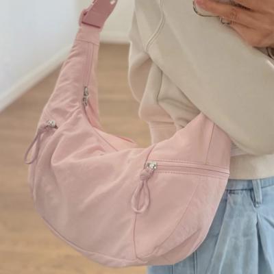 Lululemon Slouchy 单肩包 6L