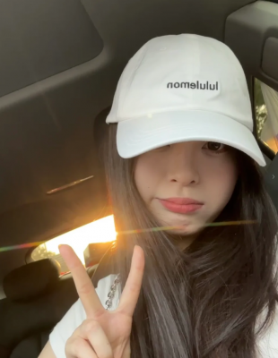 Lululemon Wordmark棒球帽