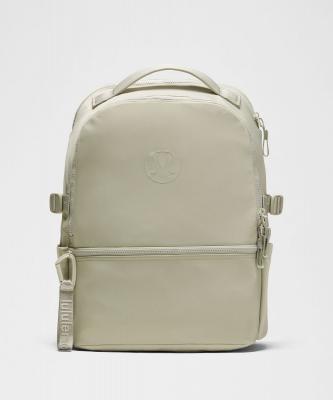 Lululemon New Crew 双肩包 22L