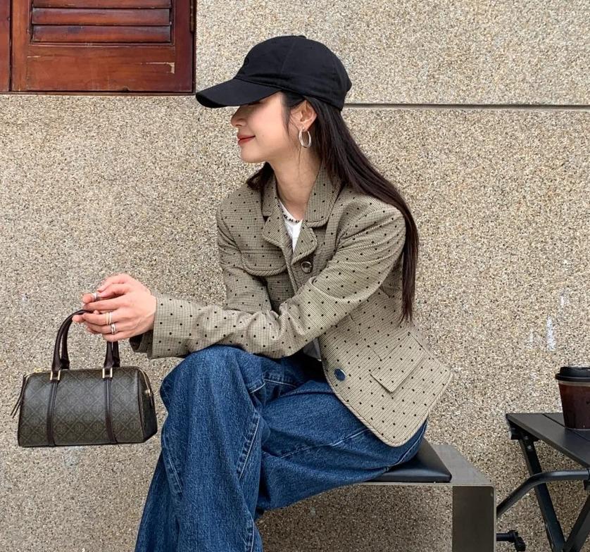 圆点印花西装外套