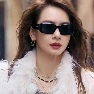 圣罗兰 黑色矩形太阳镜
