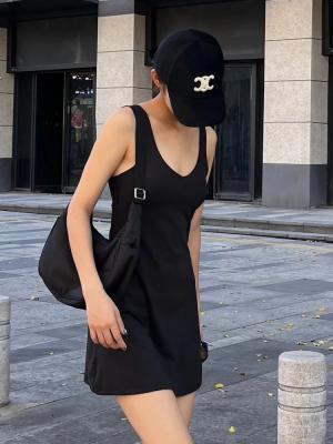 Lululemon Wunder Under SmoothCover 连衣裙 A/B杯 轻支撑