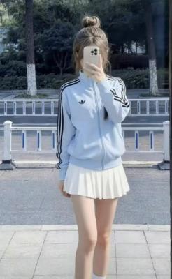 立领Logo夹克