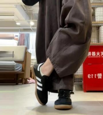 黑白德训鞋