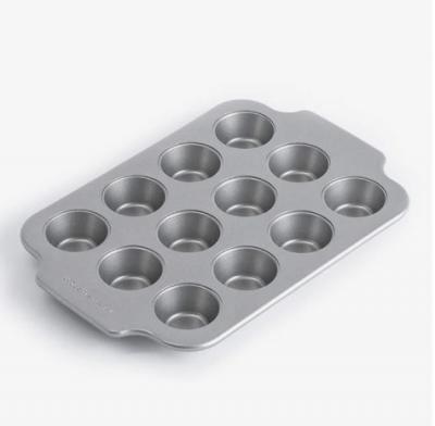 银色模具