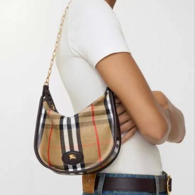 Burberry Highlands 链条迷你包