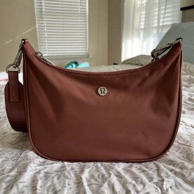 Lululemon Small 肩包 3L