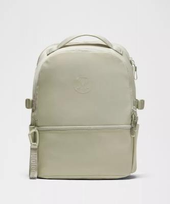 Lululemon New Crew 背包 22L