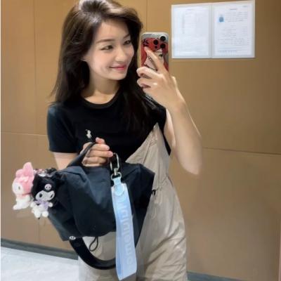Curved Crossbody 单肩包 3L