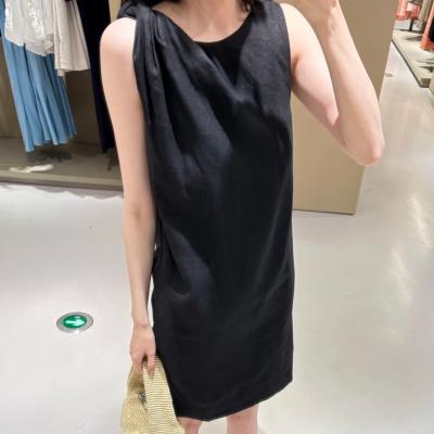 扭结亚麻小黑裙