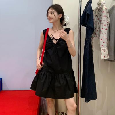 Poplin 连衣裙