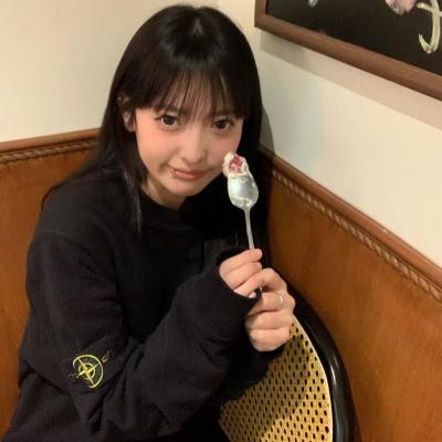 大童袖标卫衣
