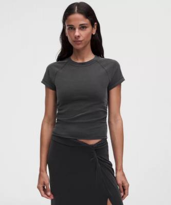 Lululemon Micro-Rib Drapey Softstreme 短款T恤