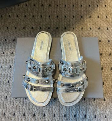 Balenciaga Bal City 凉拖鞋 平底女款