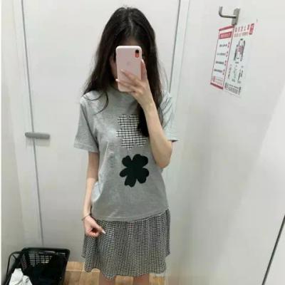 UNIQLO 女士图案T恤
