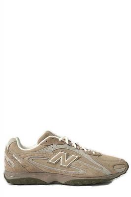 New Balance 204L 系带休闲鞋