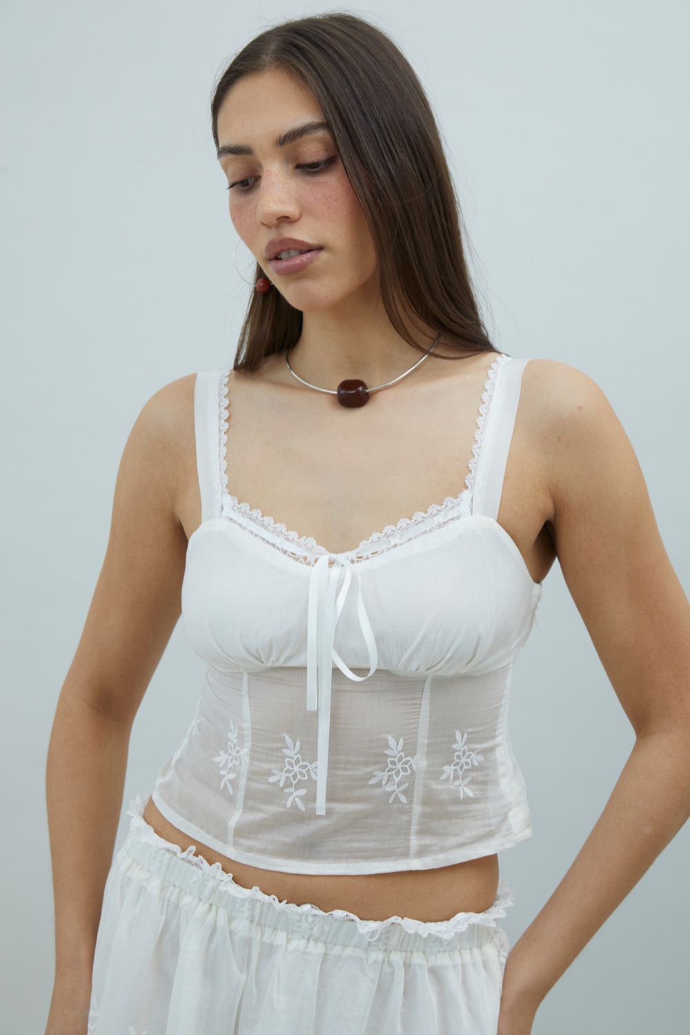 BLOSSOM TOP 蕾丝系带上衣