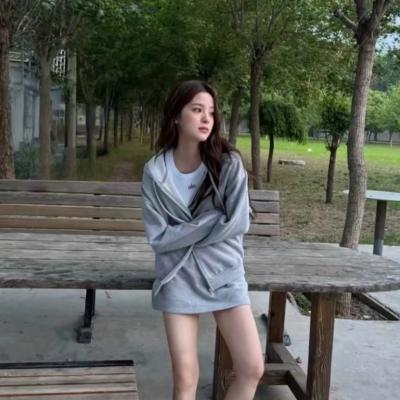 ALO Accolade 全拉链卫衣 运动麻灰色