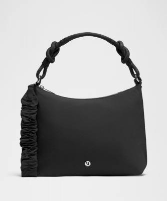 Lululemon Convertible Ruched 斜挎包 6.5L