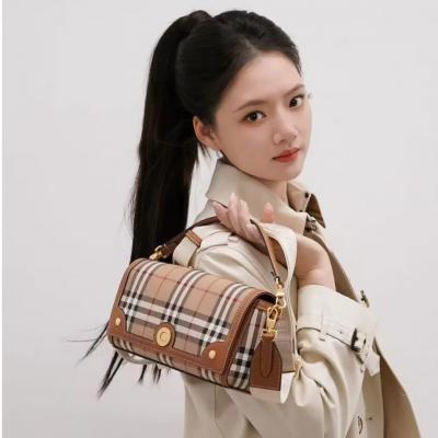 Burberry Small Note 手提包