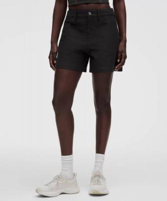 EasyFive Mid-Rise Short 4.5英寸短裤