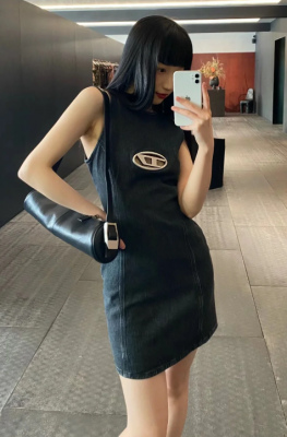 DIESEL D字连衣裙