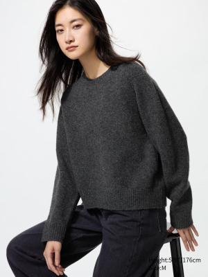 Soufflé Yarn™ 圆领毛衣