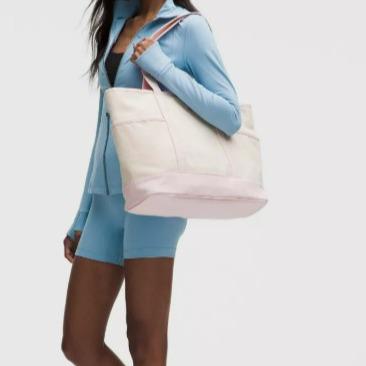 Lululemon Daily 多口袋拉链托特包 18L