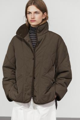 Massimo Dutti 棕色绗缝夹克 波浪线迹