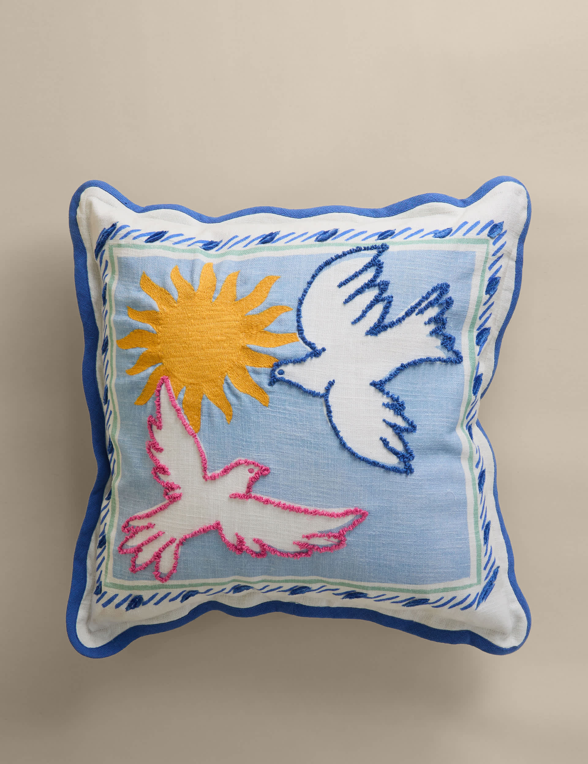 Pure Cotton Dolce Vita Bird Outdoor Cushion