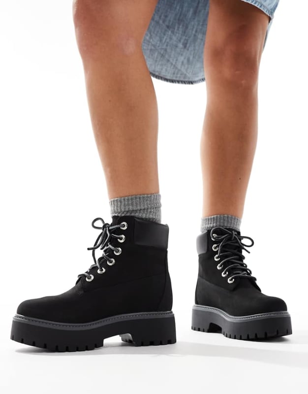 Timberland黑色麂皮短靴