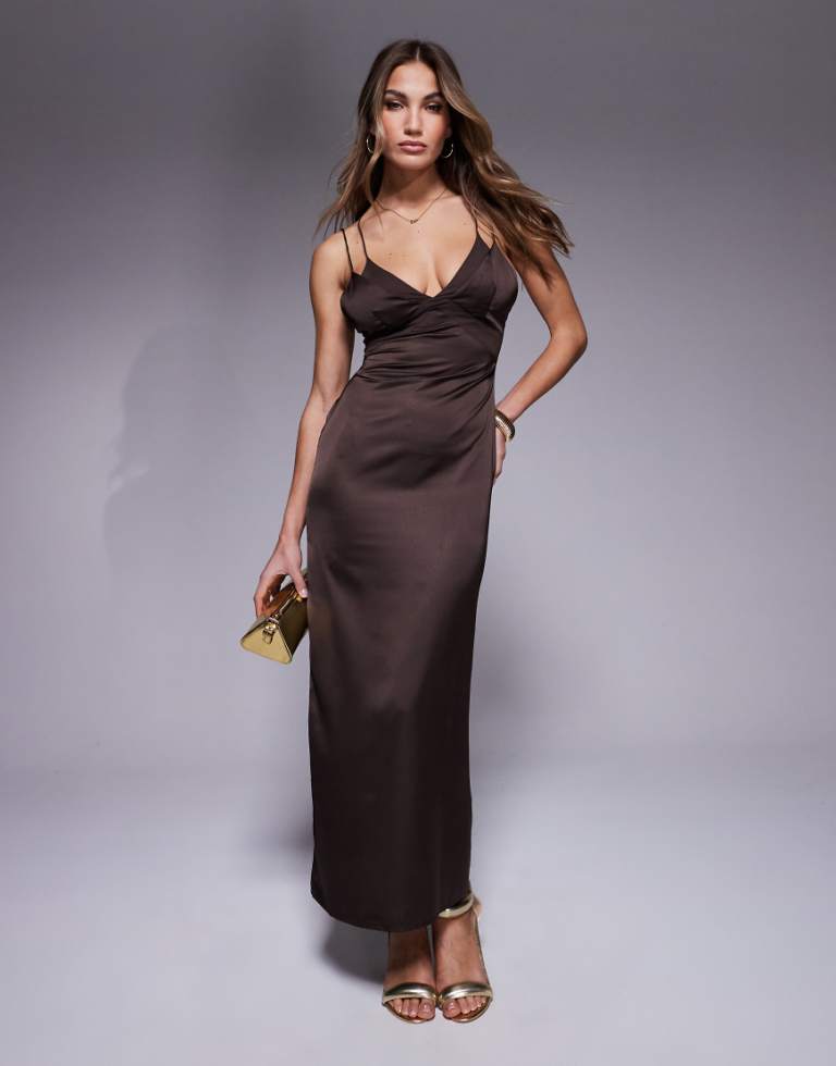 ASOS DESIGN 巧克力色缎面挖背中长裙