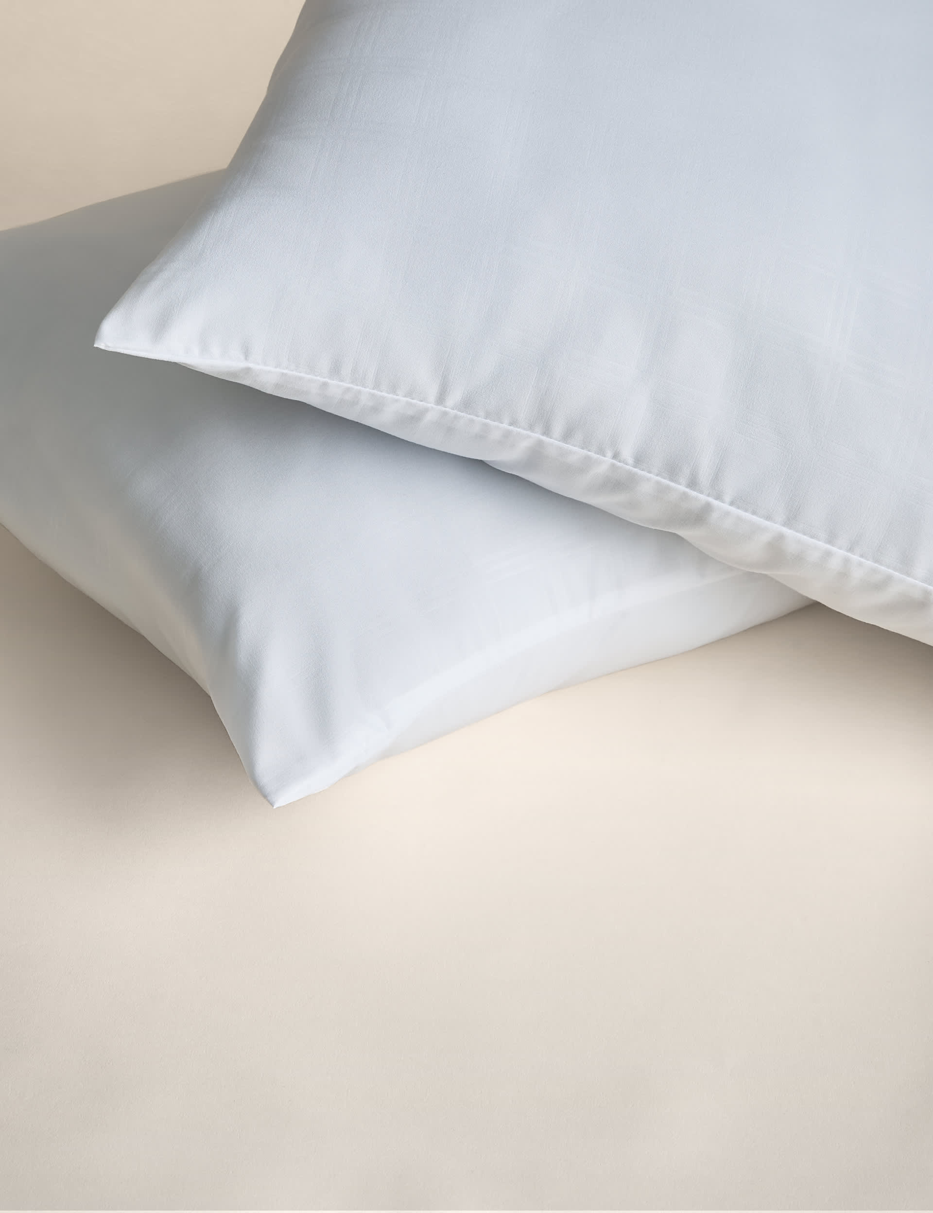 2 Pack Warm & Toasty Medium Pillows