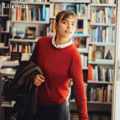 羊绒圆领毛衣