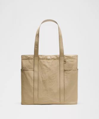 Lululemon Daily 多口袋托特包 20L
