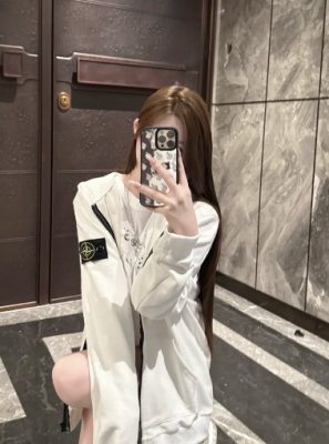 拉链连帽卫衣