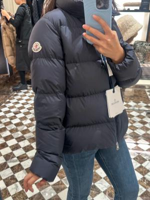 Moncler Mauzun 羽绒服 黑色