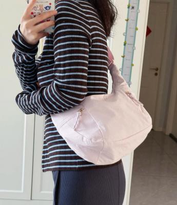 Slouchy牛角包中号 粉色