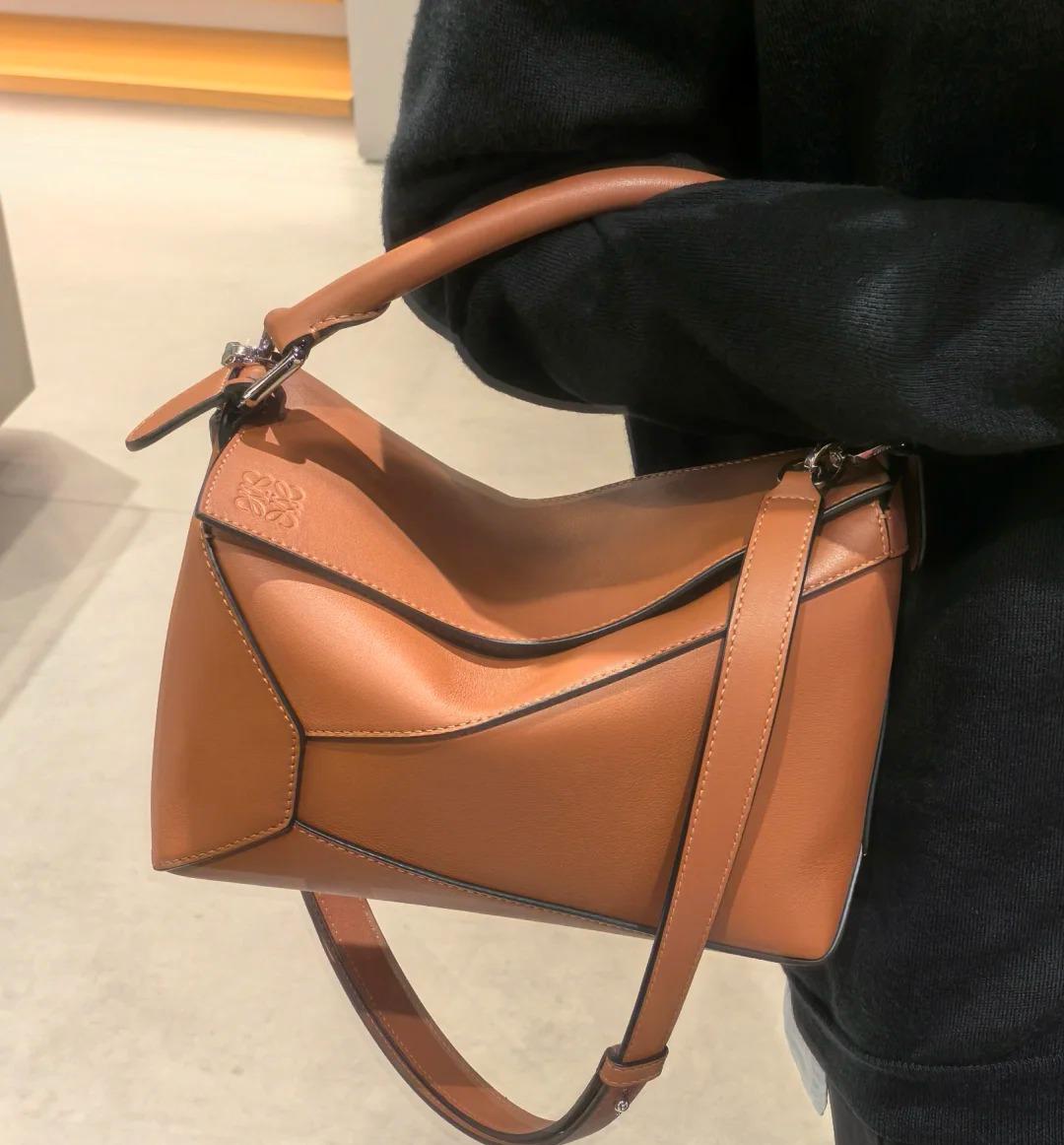 LOEWE Puzzle Edge 皮革手袋 棕色