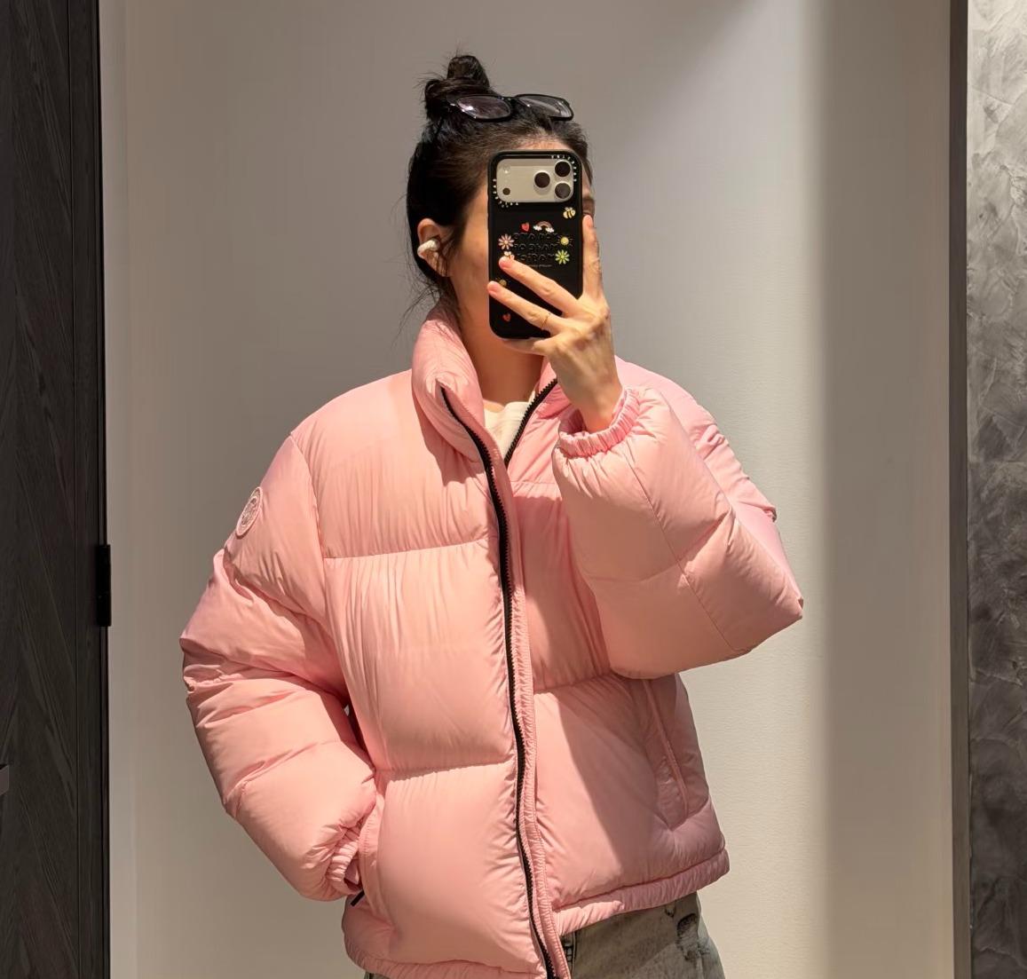 Cropped Fallon 短款羽绒夹克 粉色
