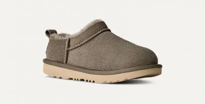 UGG Classic Micro Boot 儿童短靴