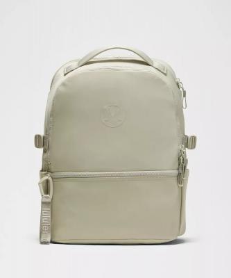 Lululemon New Crew 双肩包 22L
